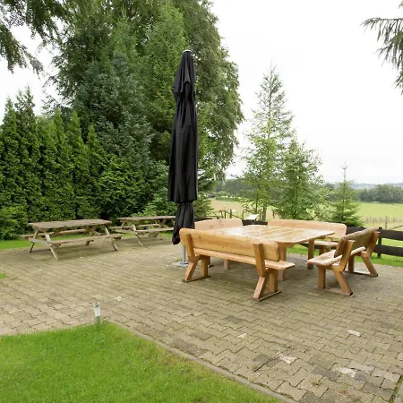 Casa vacanze Amazing Holiday In H Fen With Garage Monschau